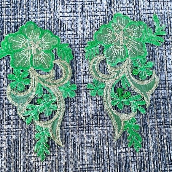 Green Embroidery Patches Leaf Shape Iron On Patches Set of 2 Patches New - Picture 6 of 7